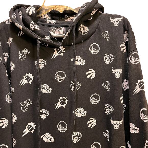 NBA Basketball Team Logo Hoodie Black Sweatshirt - Picture 3 of 8